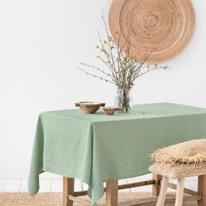 MagicLinen tablecloth